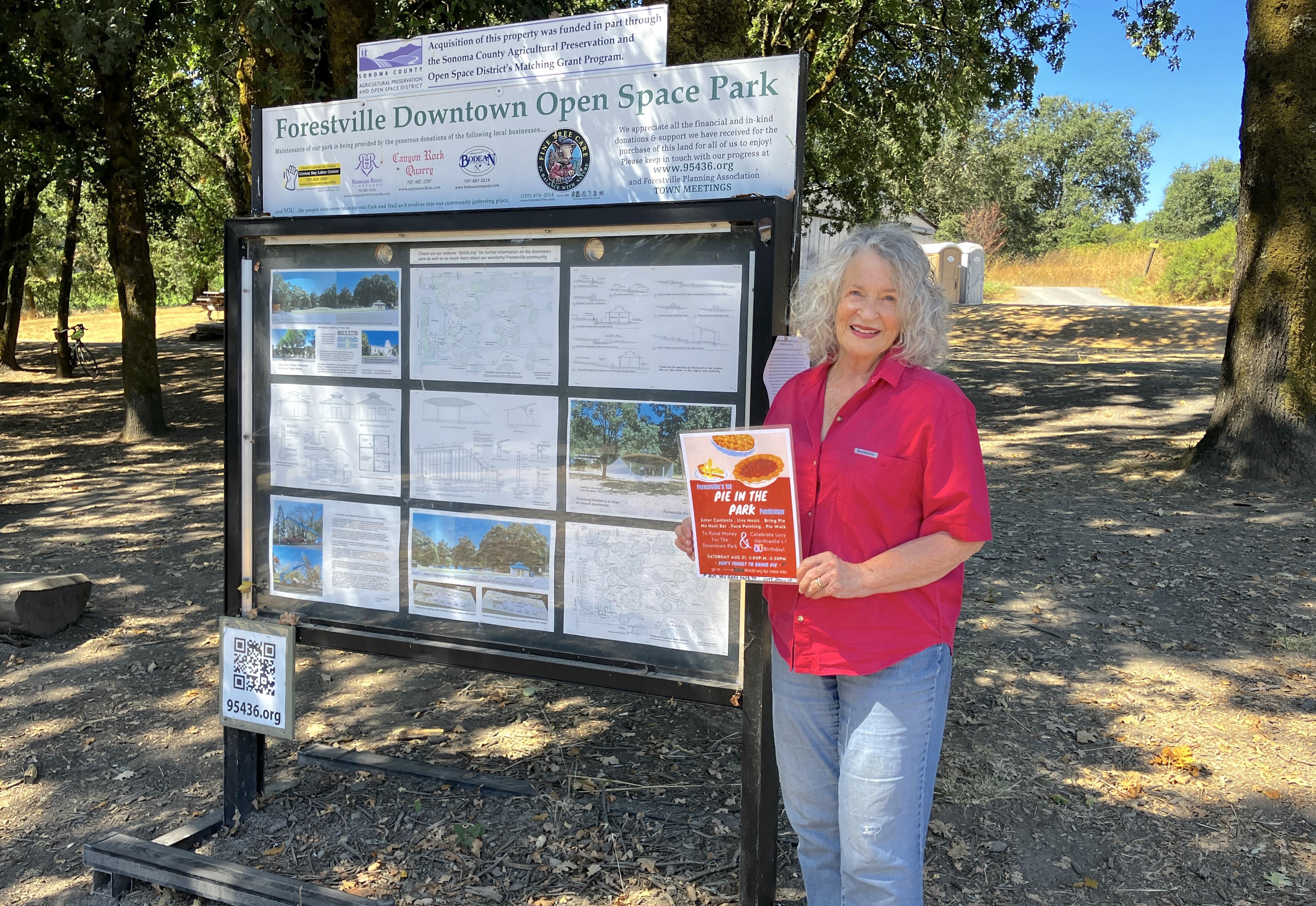 32 LucyHardcastleOaksPark